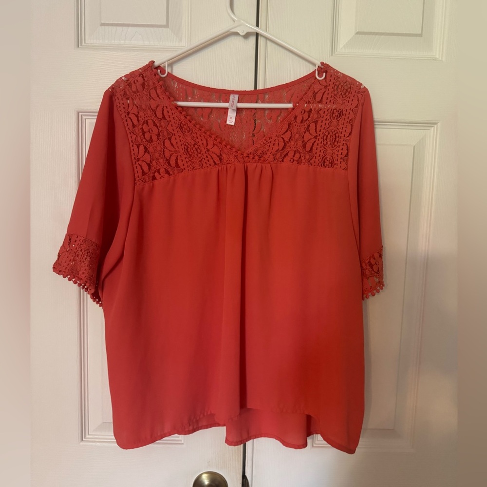 Xhilaration Coral Relaxed Blouse with Short Sleeves